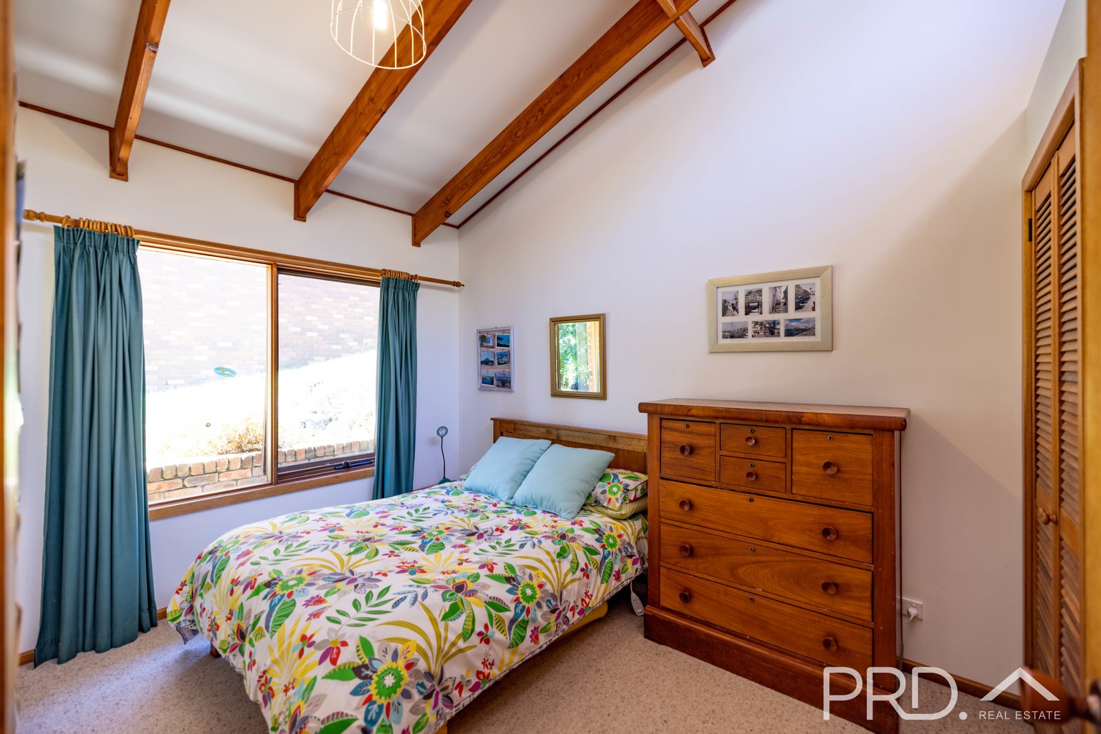 124 Dalhunty Street TUMUT 13