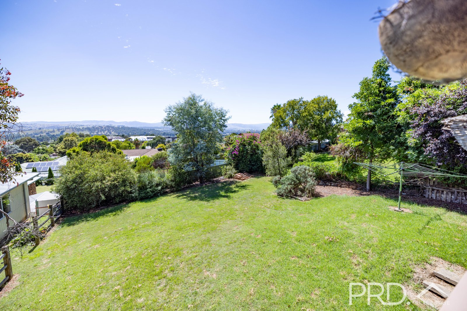 124 Dalhunty Street TUMUT 19