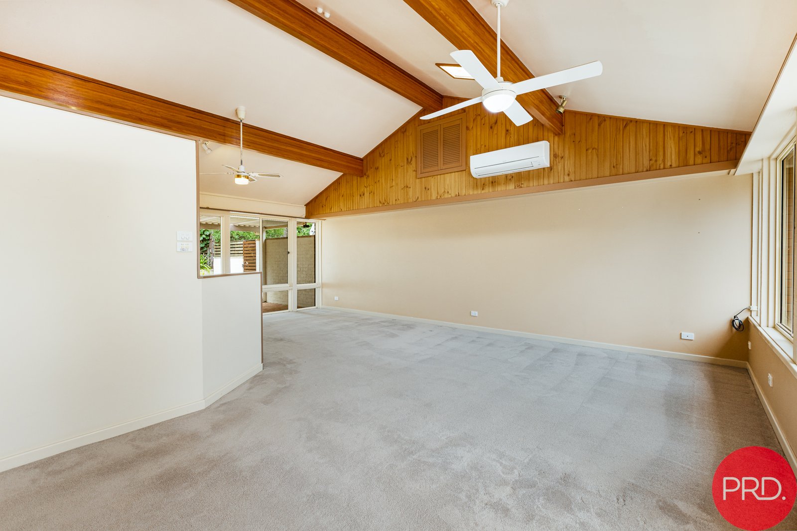 1/24 De Lisle Crescent METFORD 3
