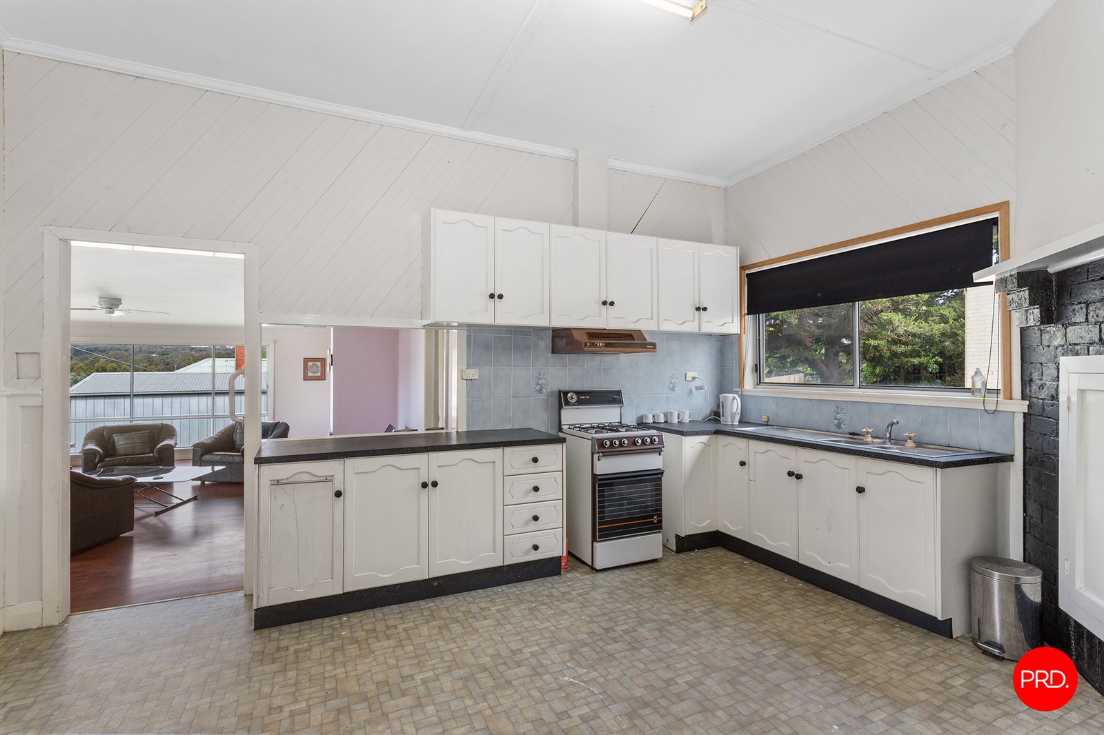 124 Duke Street CASTLEMAINE 7