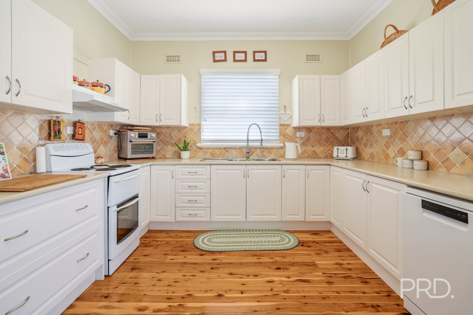 124 Goonoo Goonoo Road TAMWORTH 7