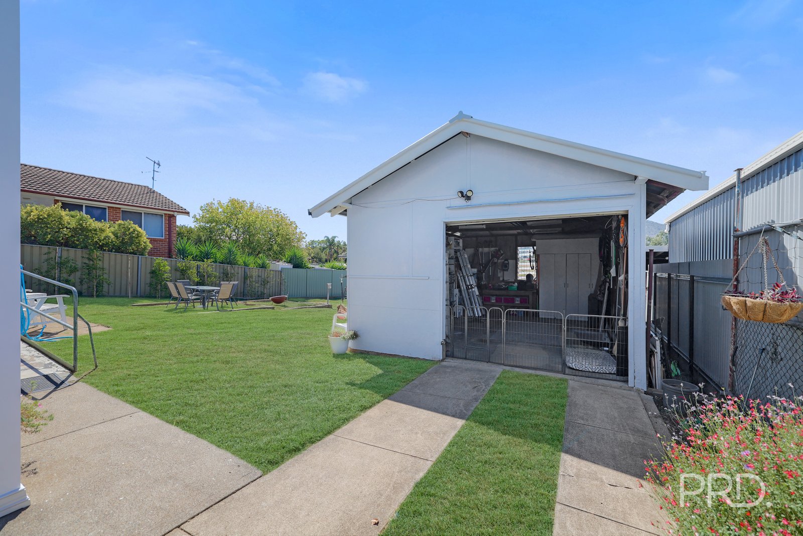 124 Goonoo Goonoo Road TAMWORTH 16