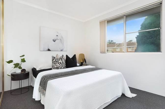 12/4 Grace Campbell Crescent HILLSDALE 4