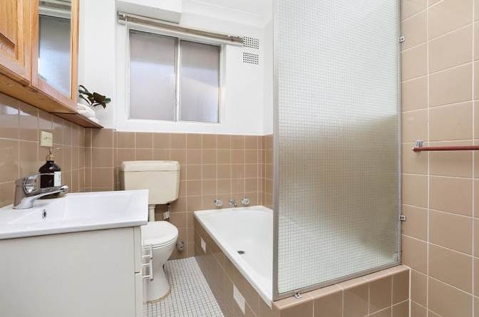 12/4 Grace Campbell Crescent HILLSDALE 5