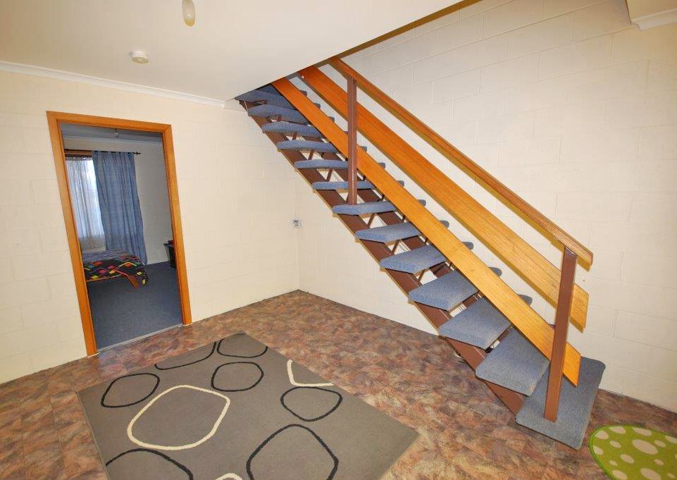 1/24 Lucinda Parade LUTANA 4