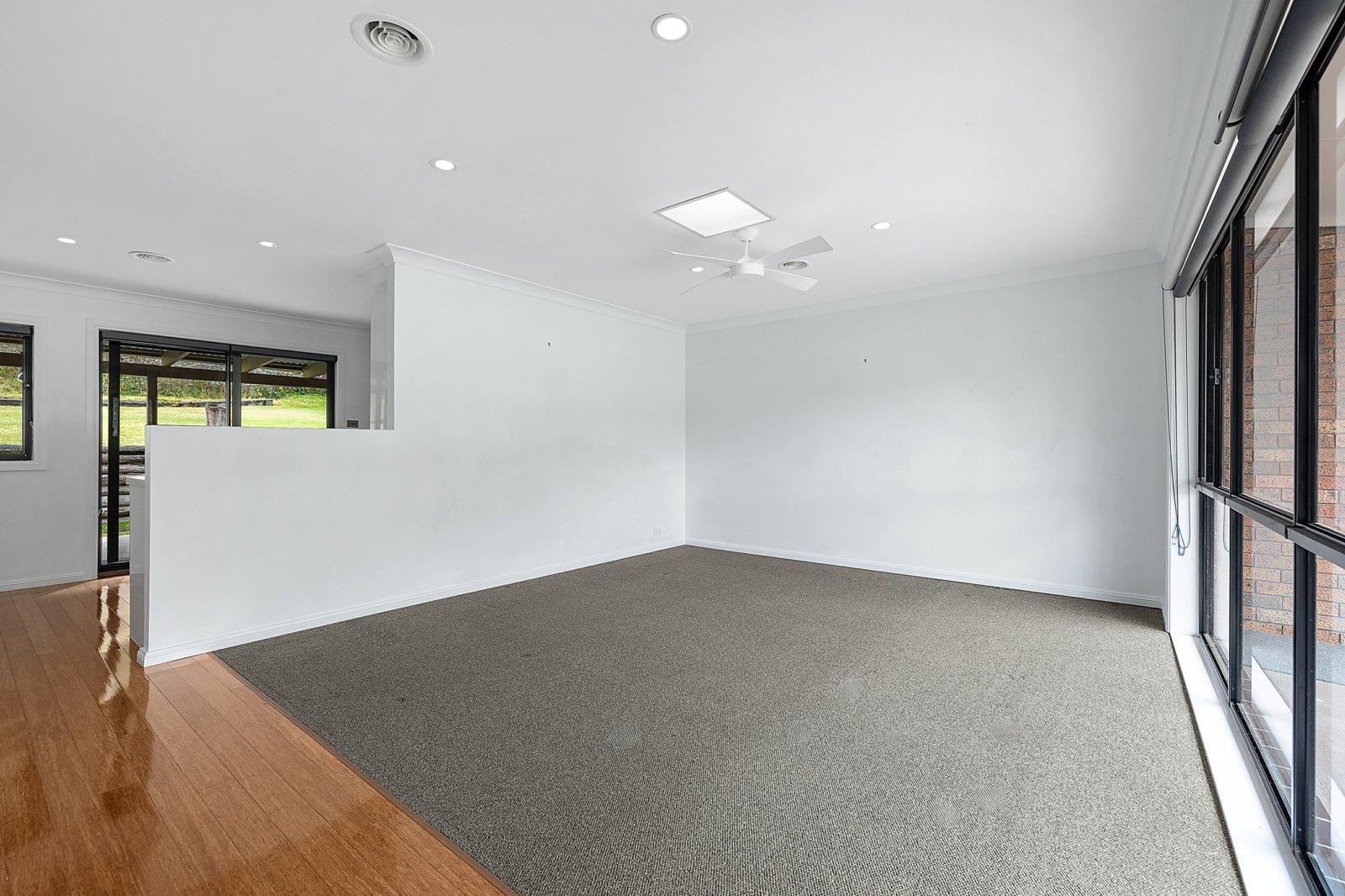 124 Macaulay St  Morts Estate 4