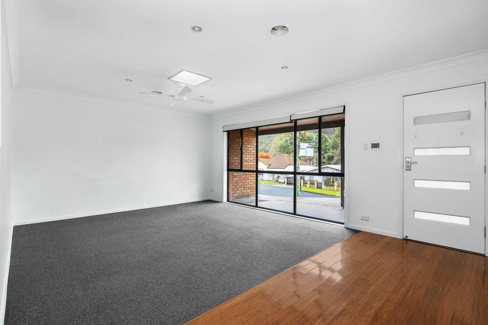 124 Macaulay St  Morts Estate 3
