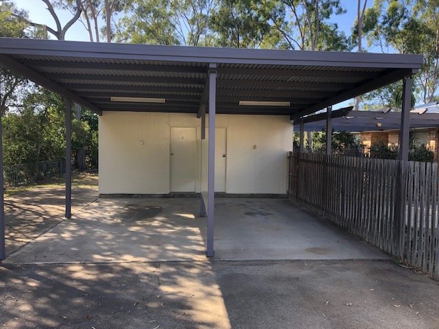 124 Malpas Street BOYNE ISLAND 2