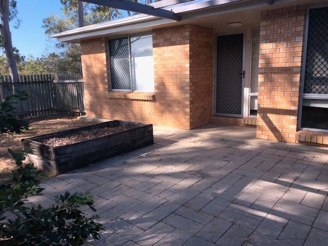124 Malpas Street BOYNE ISLAND 12