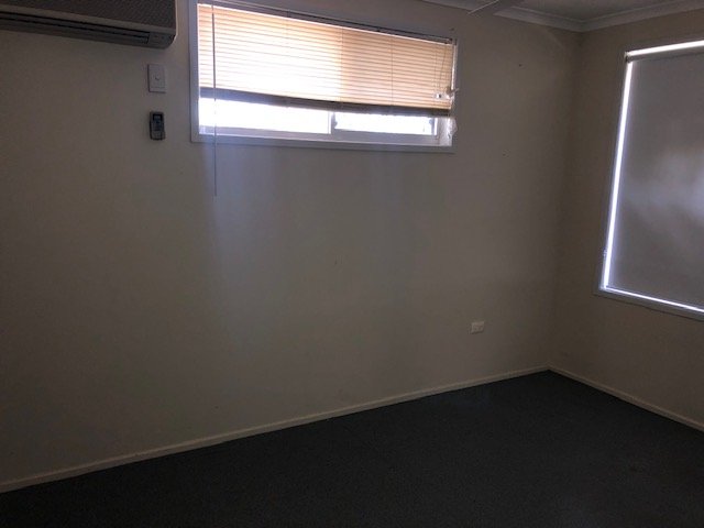 124 Malpas Street BOYNE ISLAND 15