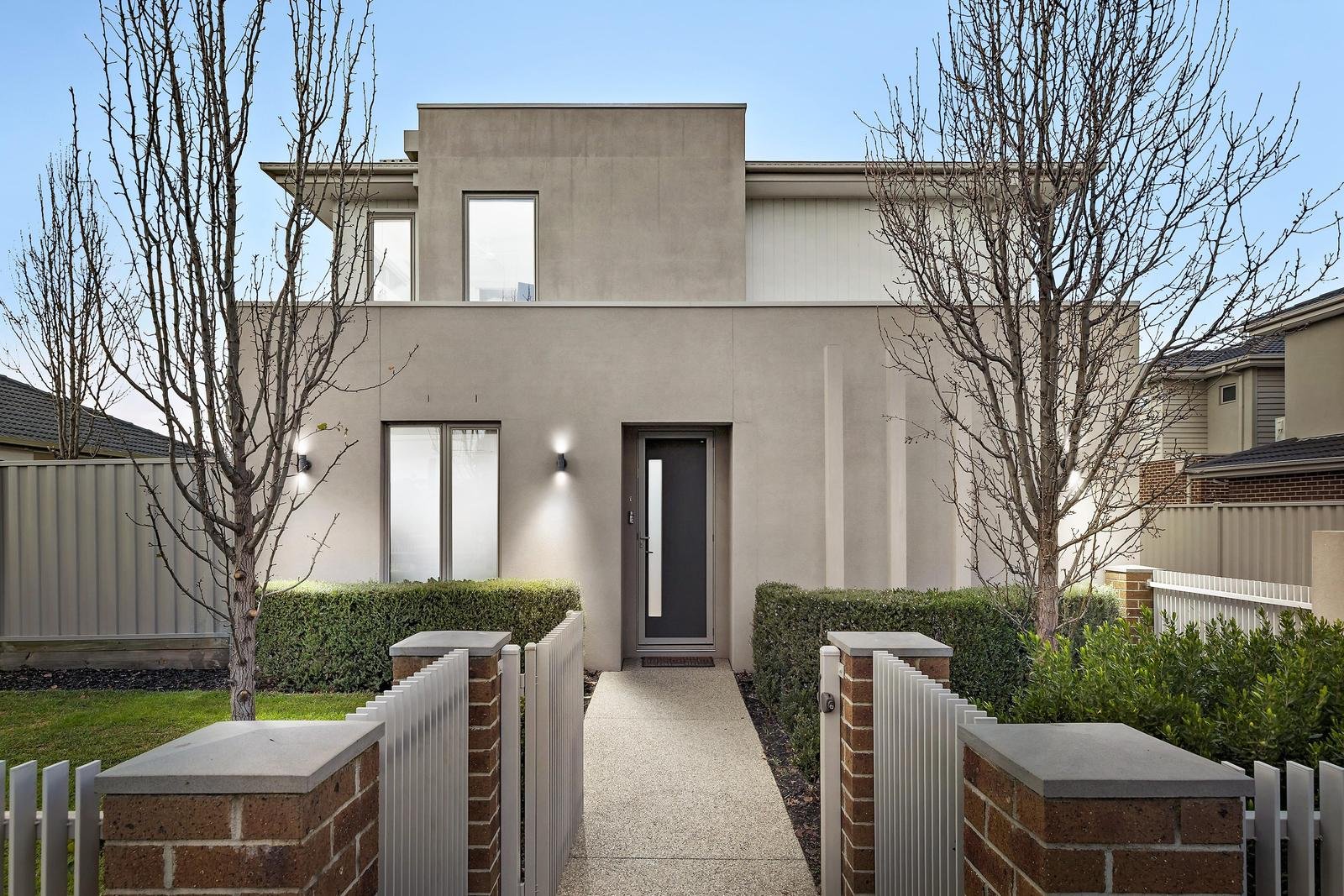 1/24 McNamara Avenue, Airport West VIC 3042
