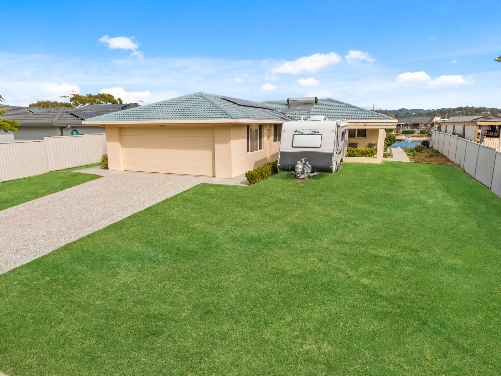 124 Melaleuca Drive PALM BEACH 3