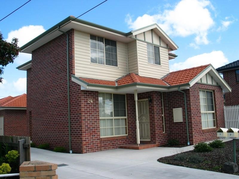 Photos: 1/24 Millers Road
