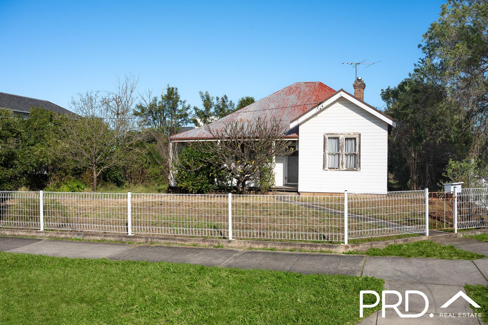 124 Old Kent Road MOUNT LEWIS 1
