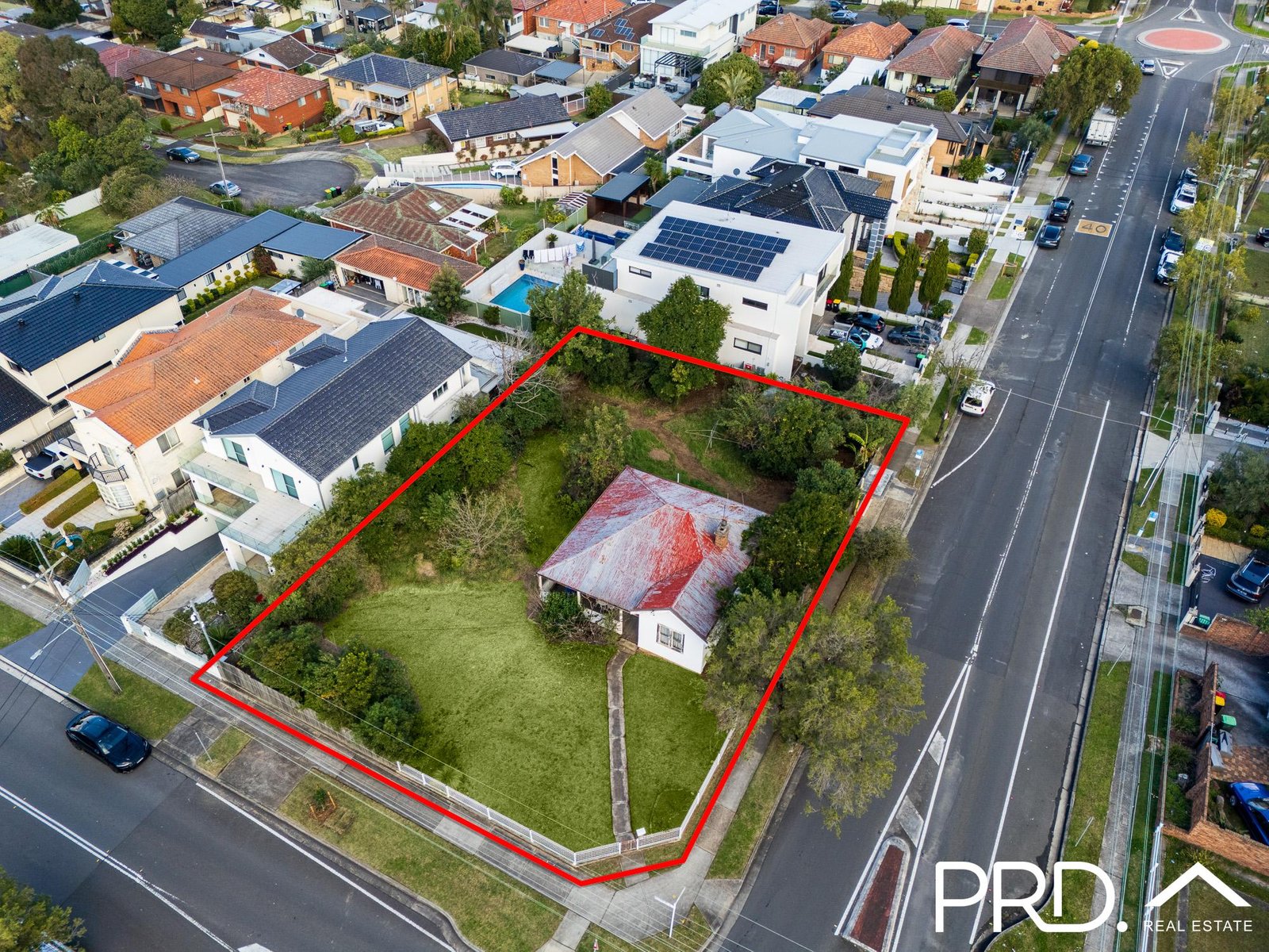 124 Old Kent Road MOUNT LEWIS 2