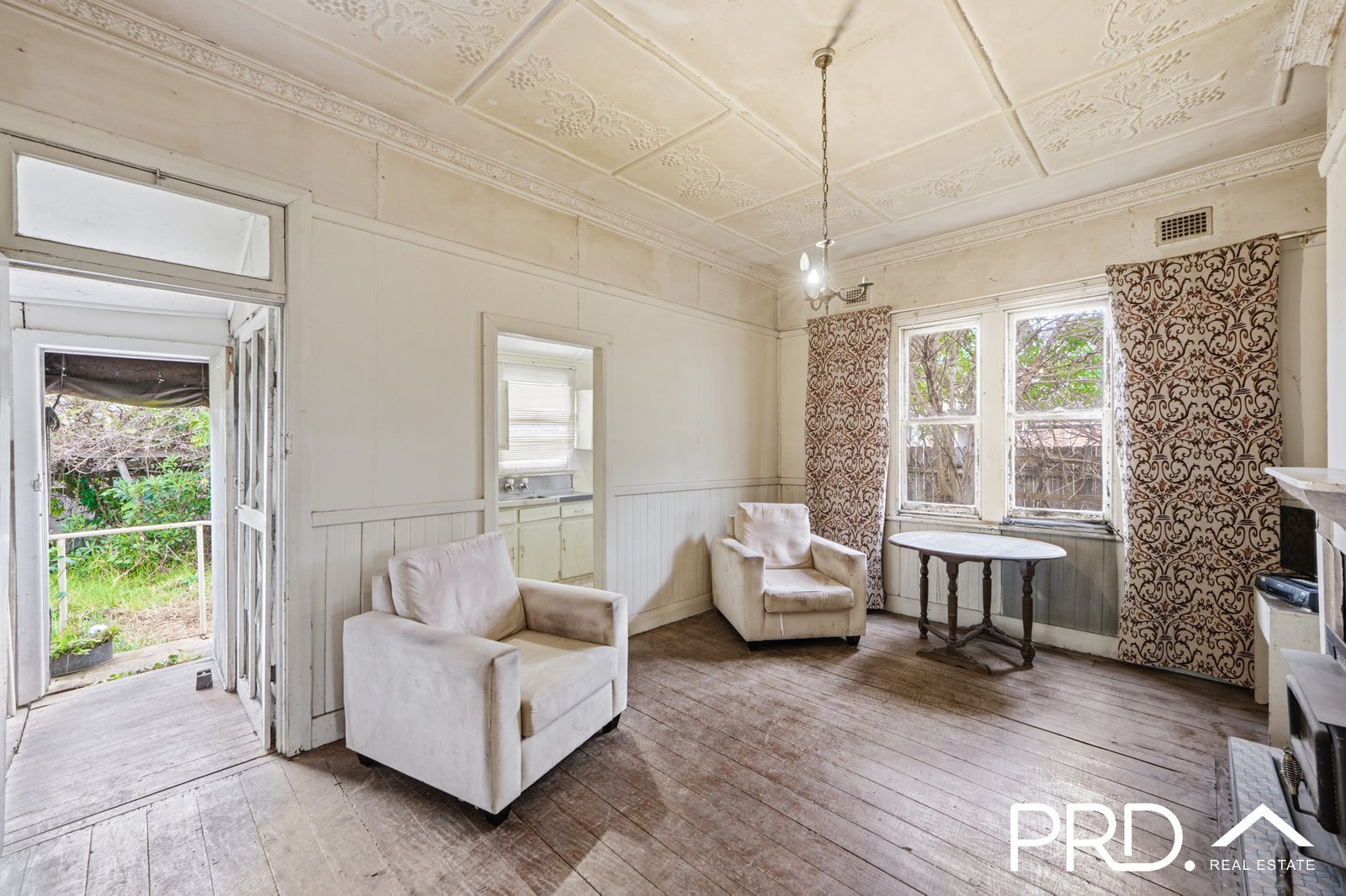 124 Old Kent Road MOUNT LEWIS 3