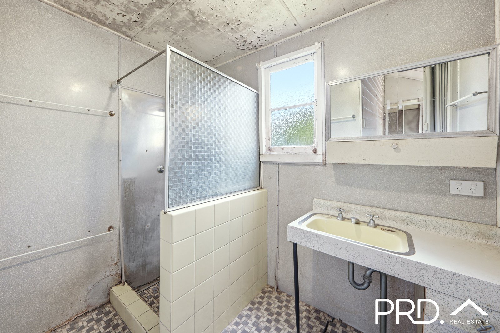 124 Old Kent Road MOUNT LEWIS 7