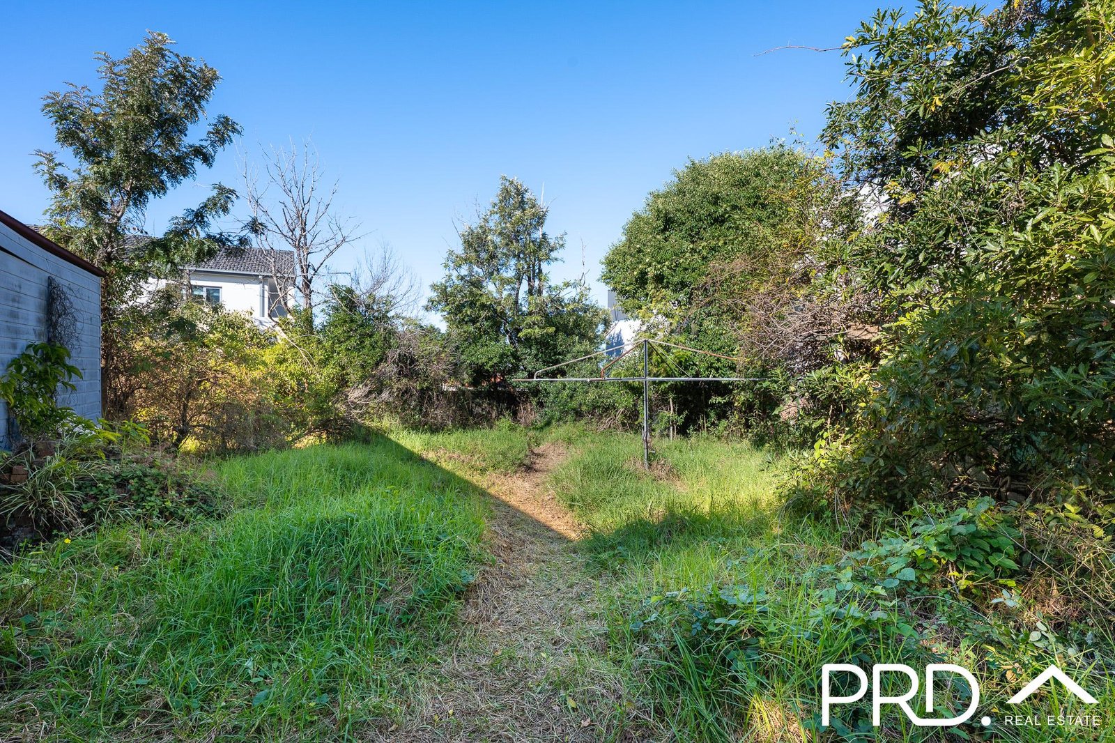124 Old Kent Road MOUNT LEWIS 9