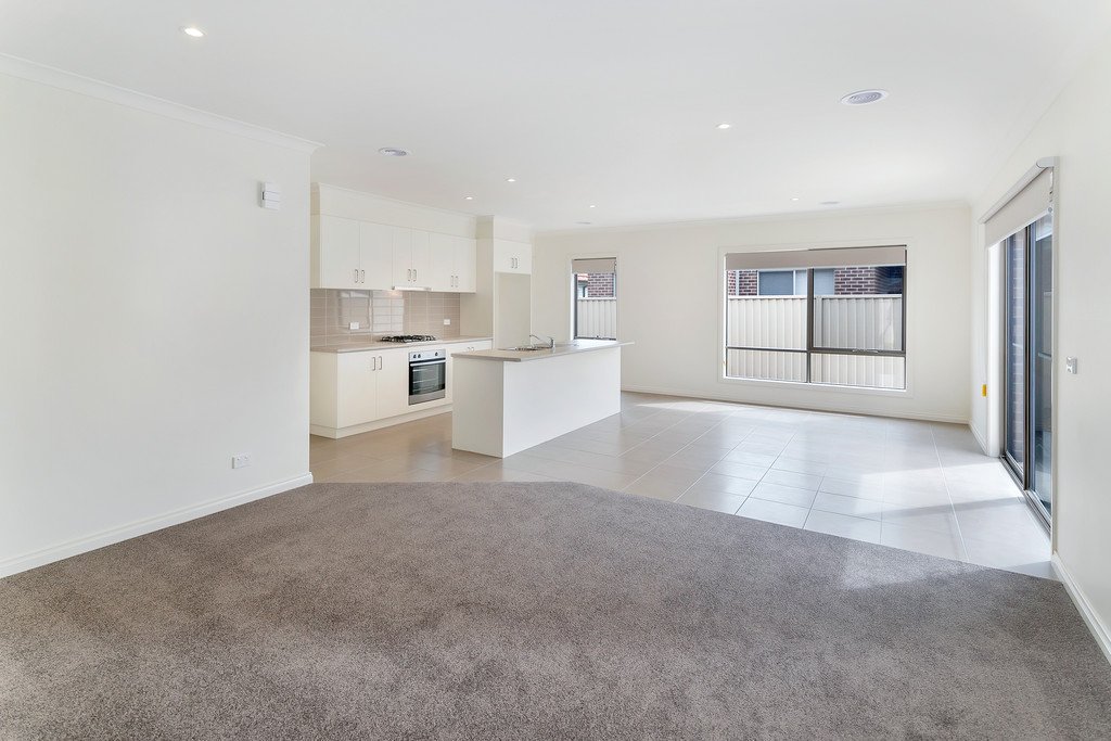 1/24 Olympic Avenue MOUNT CLEAR 2