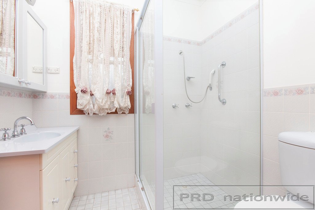124 Paterson Road BOLWARRA 10