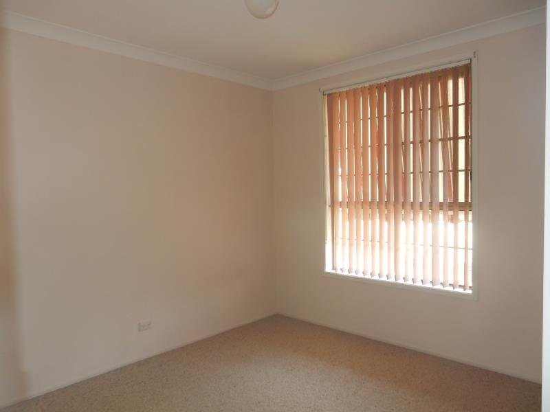 1/24 Rawson Avenue TAMWORTH 4
