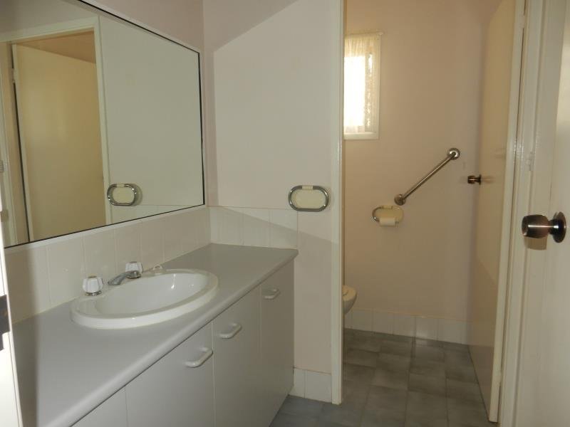 1/24 Rawson Avenue TAMWORTH 5