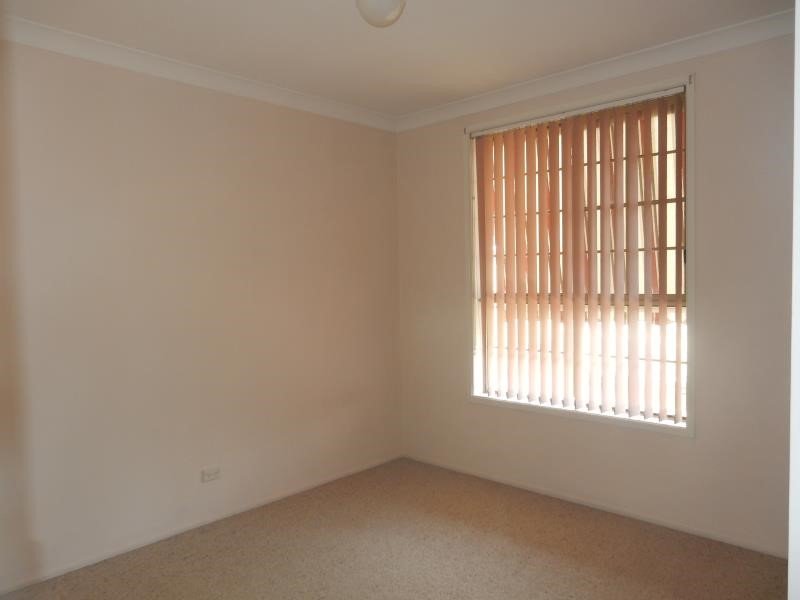 1/24 Rawson Avenue TAMWORTH 4