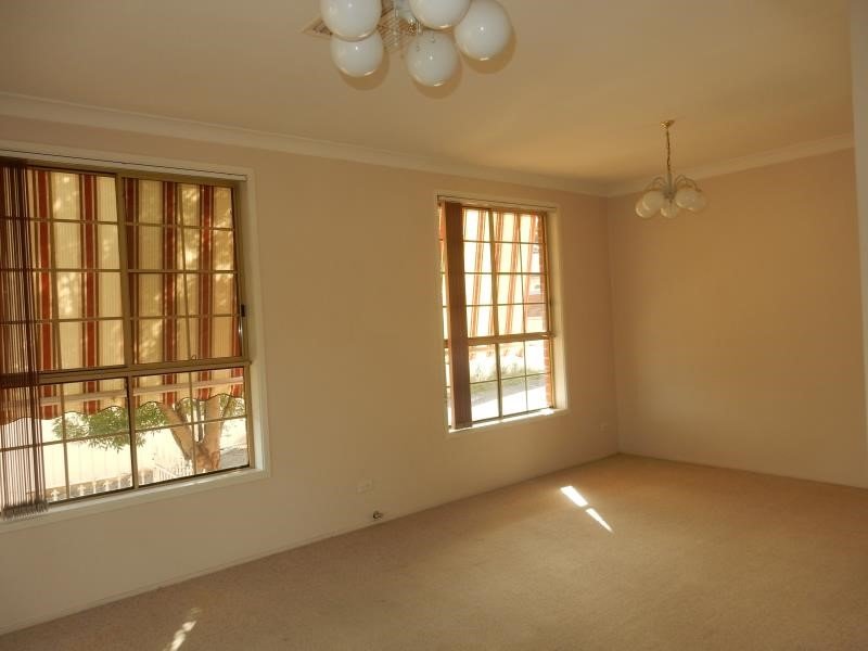 1/24 Rawson Avenue TAMWORTH 7