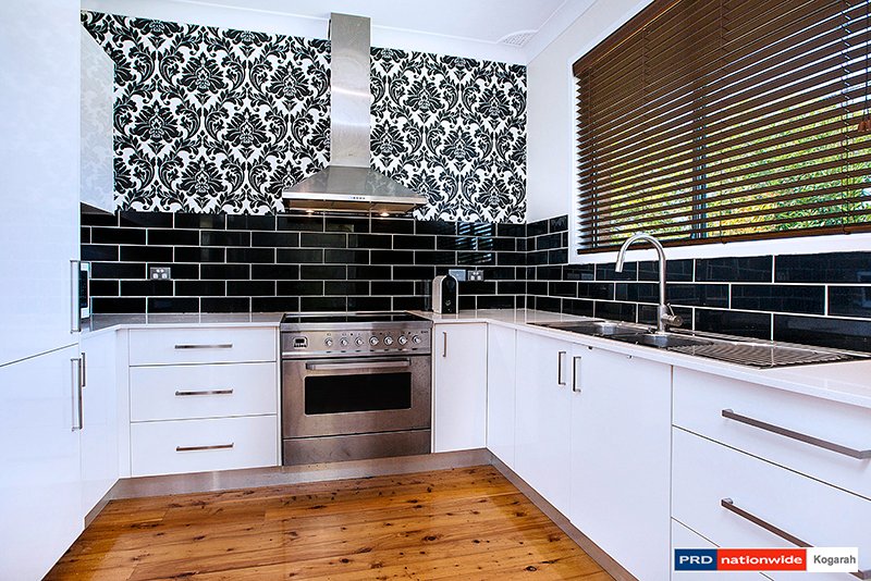 1/24 Regent Street BEXLEY 2