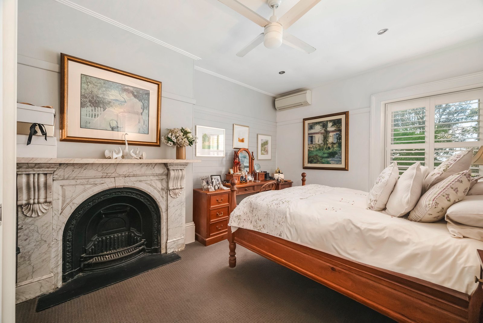 124 Swan Street MORPETH 9