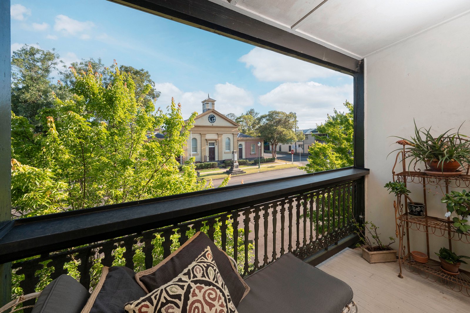 124 Swan Street MORPETH 15