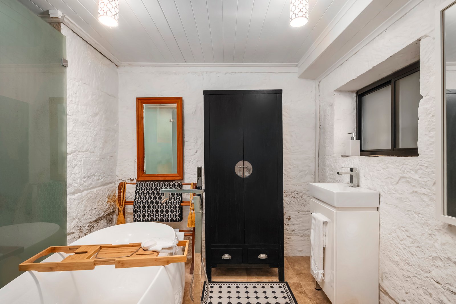 124 Swan Street MORPETH 22