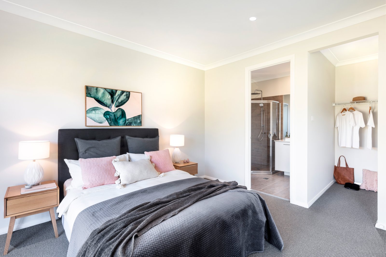 124 Talleyrand Circuit GRETA 18