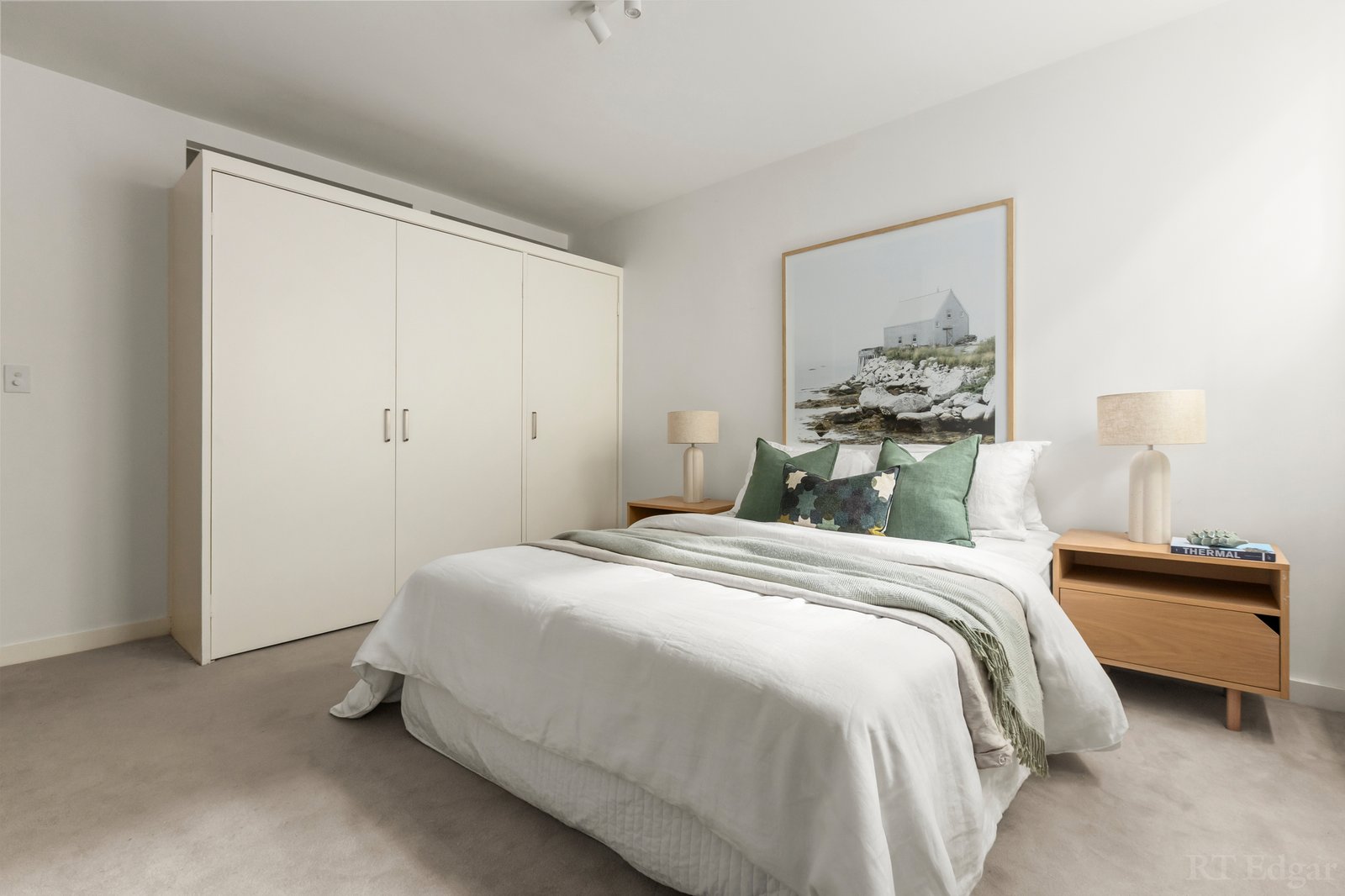 Real Estate and Property in 1/24 Tintern Avenue, Toorak, VIC