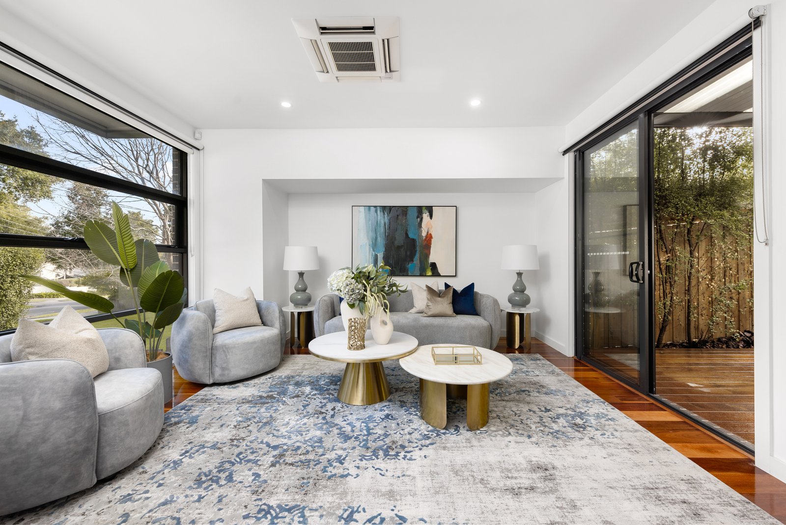Gallery: 1/24 Winfield Road