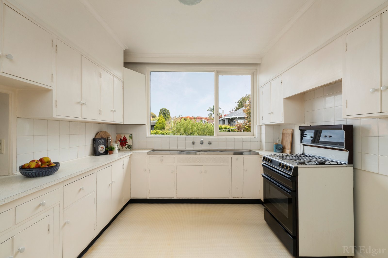 Real Estate and Property in 12/414 Glenferrie Road, Kooyong, VIC