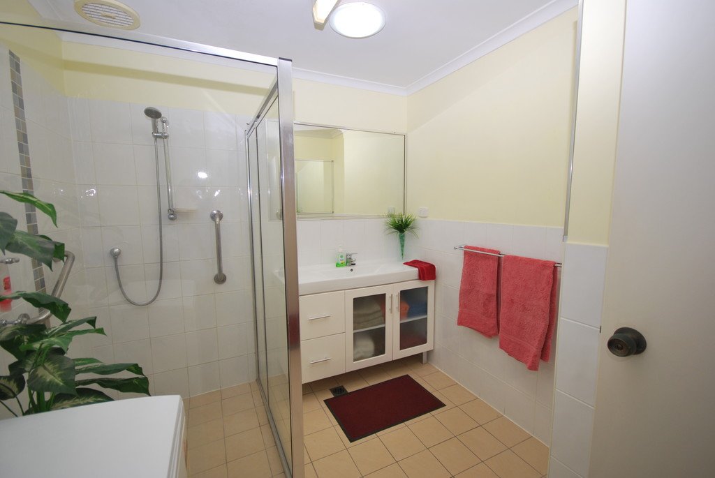 124/170 Bardon Avenue MIAMI 11