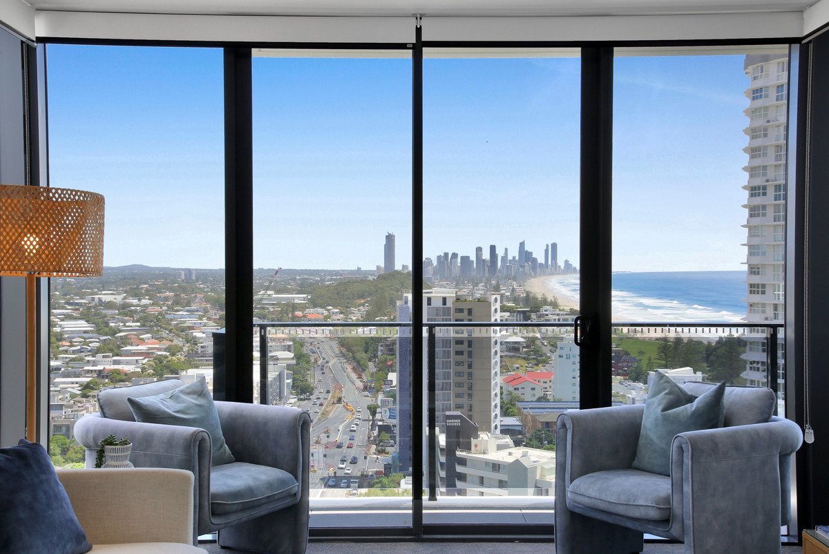 124/1969 Gold Coast Highway Burleigh Heads 4