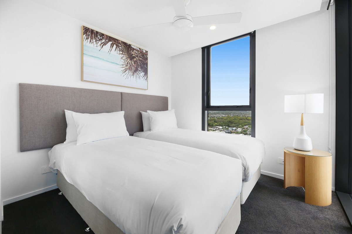 124/1969 Gold Coast Highway Burleigh Heads 10