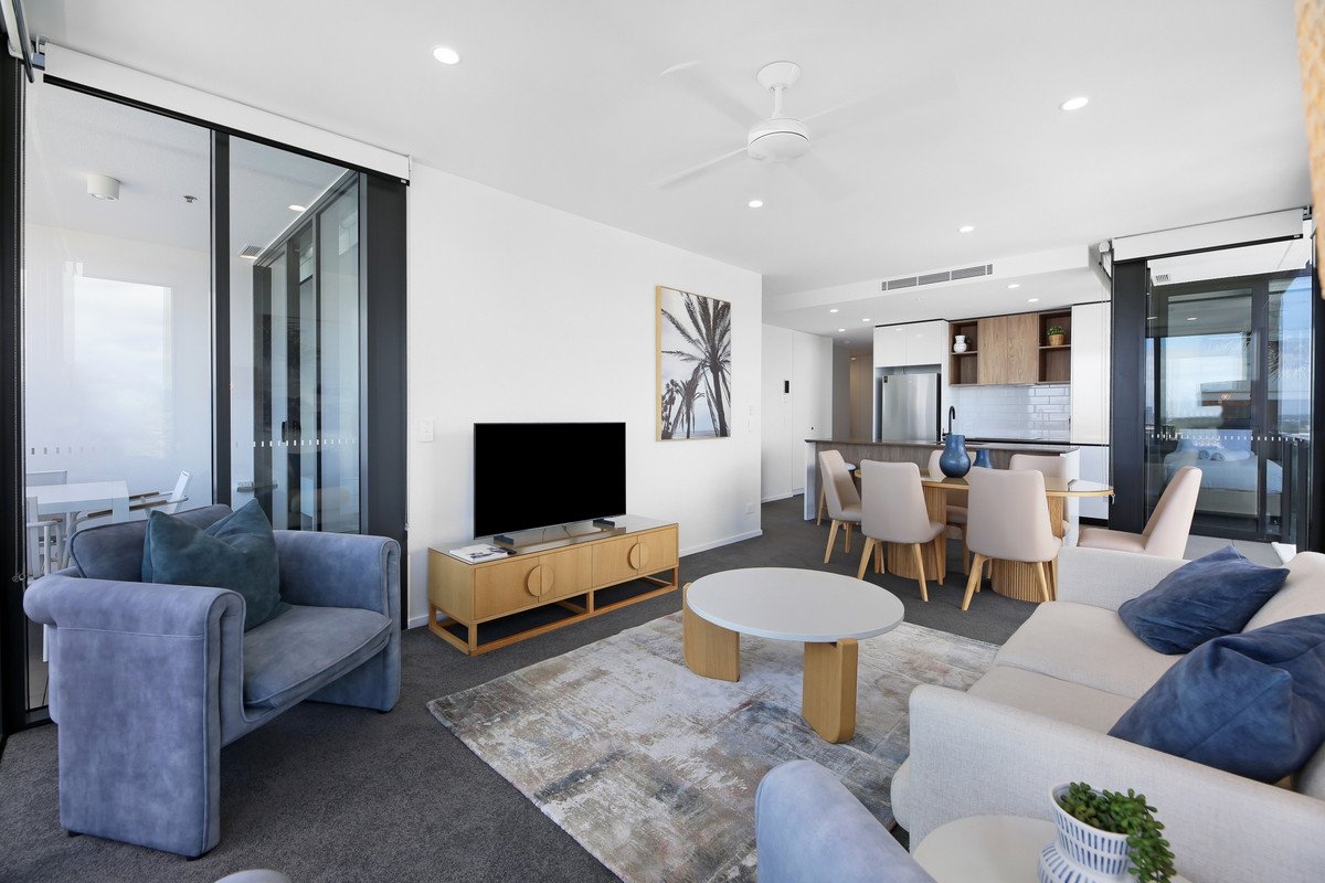 124/1969 Gold Coast Highway Burleigh Heads 14