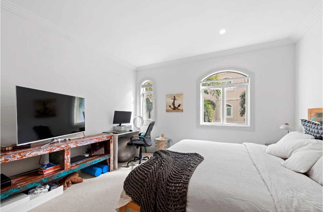 12/42-44 Brighton Parade SOUTHPORT 8