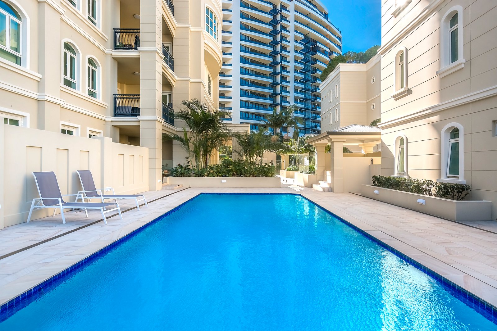 12/42-44 Brighton Parade SOUTHPORT 14