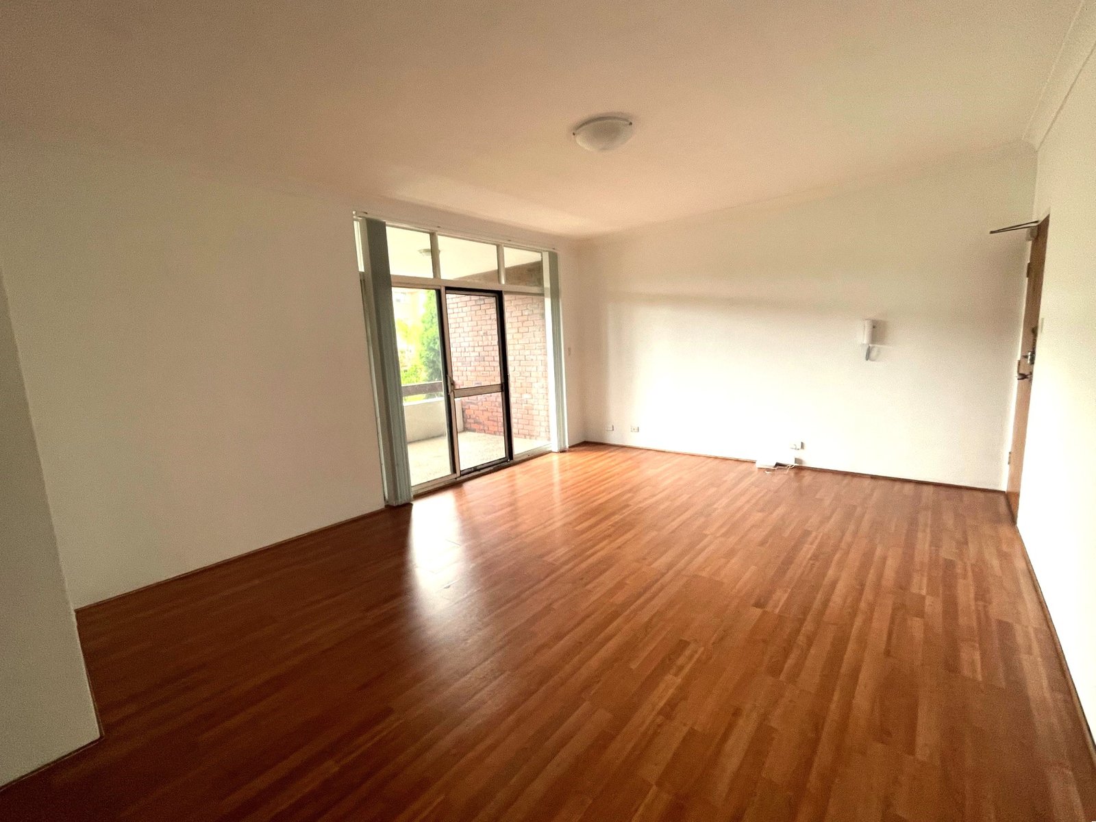 12/42-44 Robertson Street KOGARAH 2