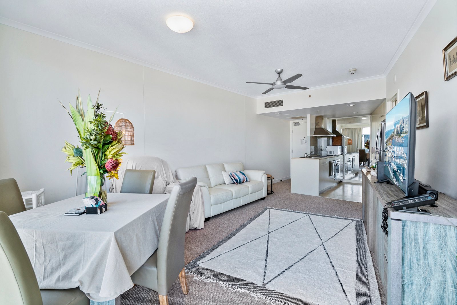 1242/6-8 Stuart Street TWEED HEADS 2