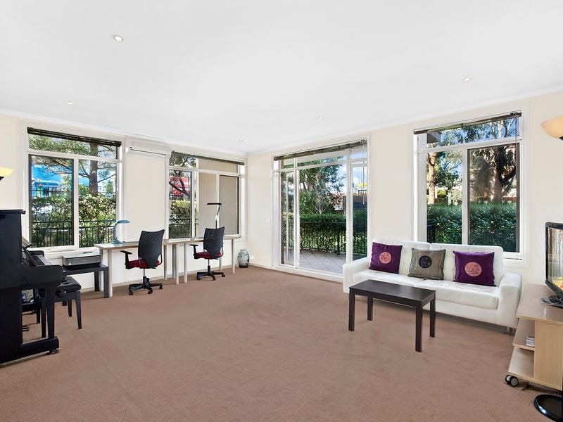 Real Estate and Property in 1/243 Blackburn Road, Doncaster East, VIC