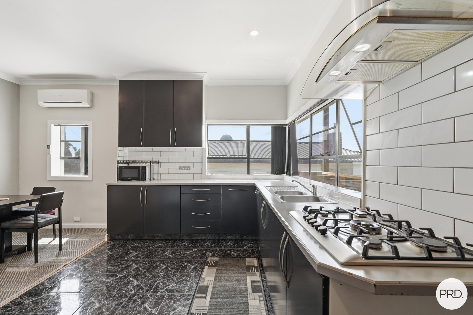 1/243 Tolosa Street GLENORCHY 1