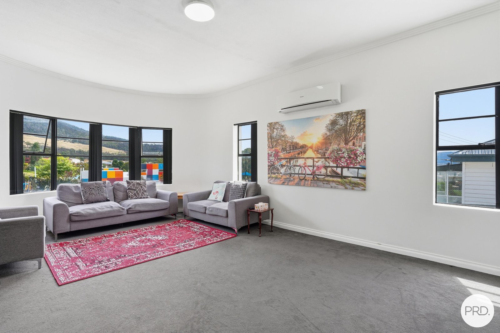 1/243 Tolosa Street GLENORCHY 9
