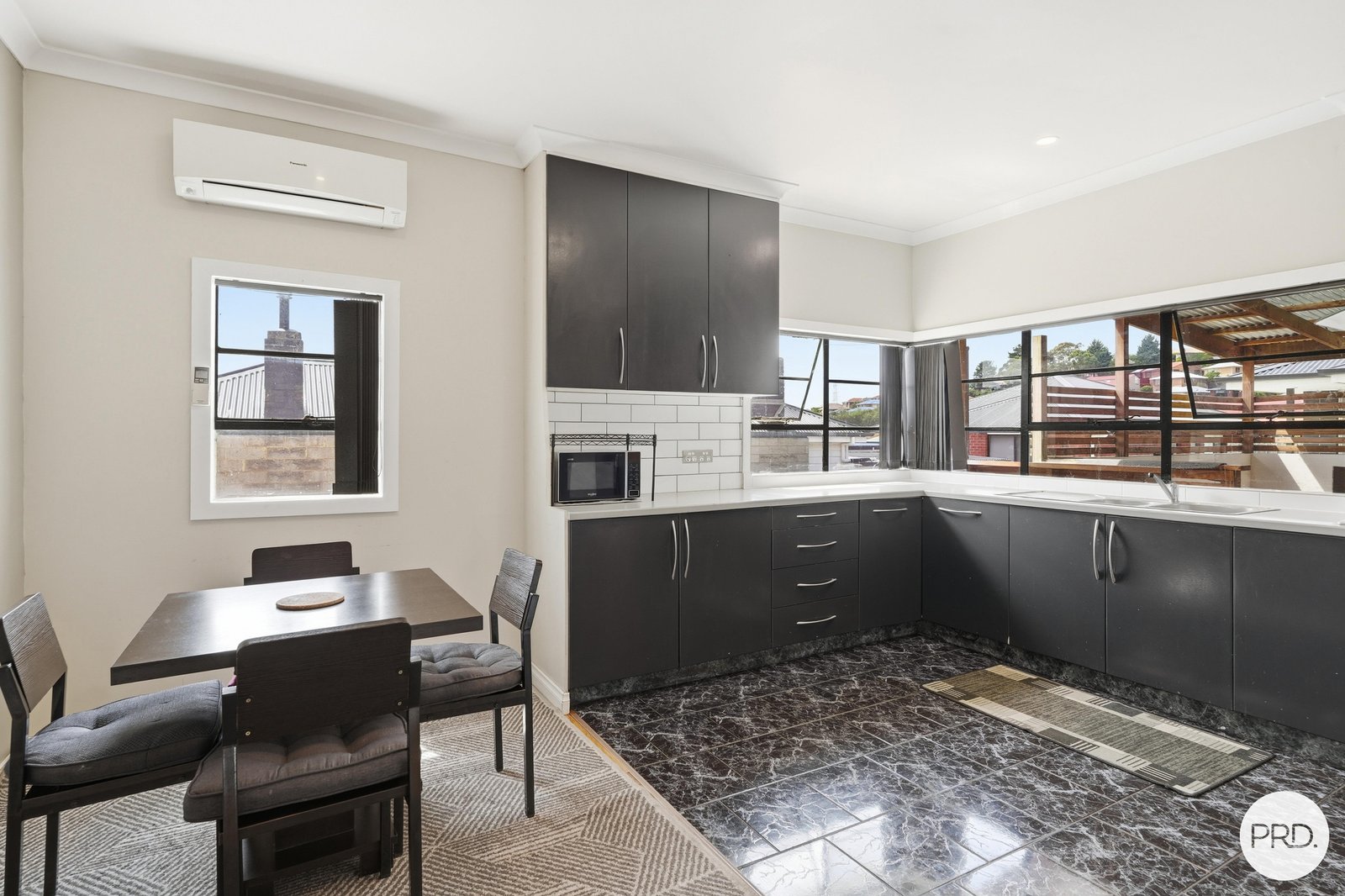 1/243 Tolosa Street GLENORCHY 12