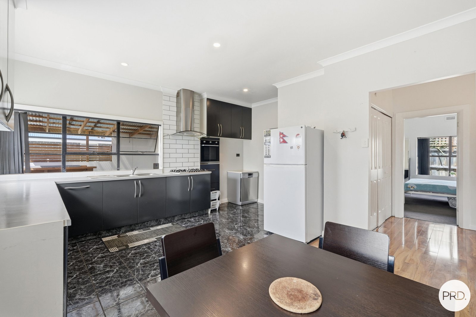 1/243 Tolosa Street GLENORCHY 14