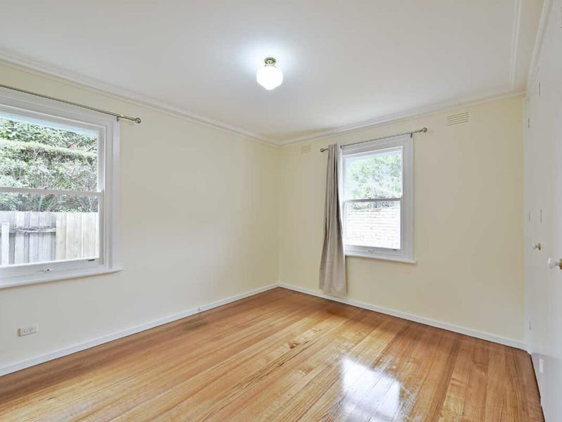 Gallery: 1/243 Waverley Road